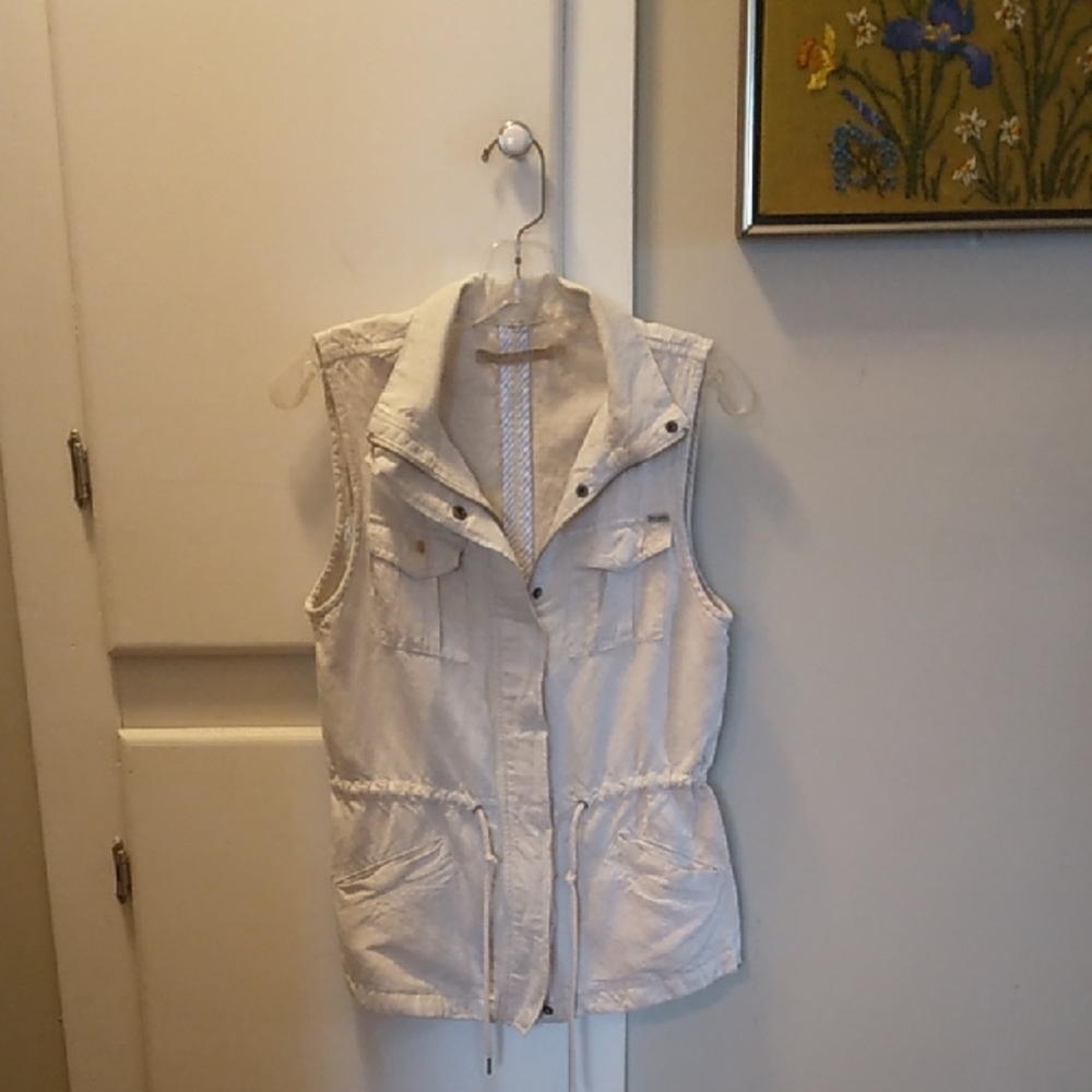 Max Jeans Sleeveless Utility Vest in Cream